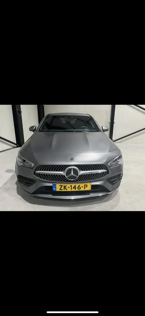 Mercedes-Benz CLA 200 Advantage Grijs - 1