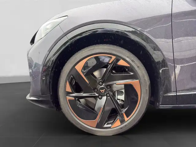 CUPRA Tavascan view 7