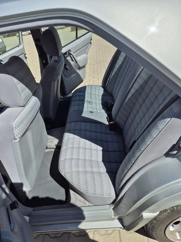 Mercedes-Benz 190 E 2.0, foto 10