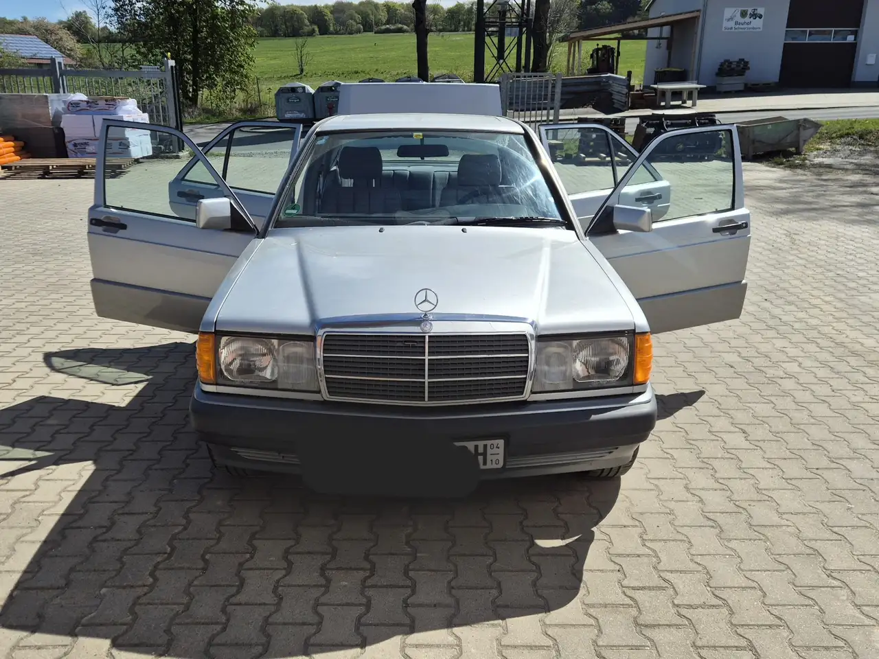 Mercedes-Benz 190 E 2.0, foto 1