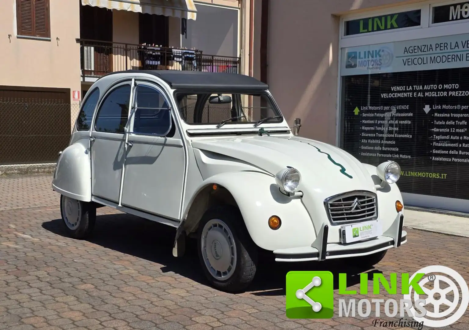 Citroen 2CV 6 Special Perrier Bianco - 1