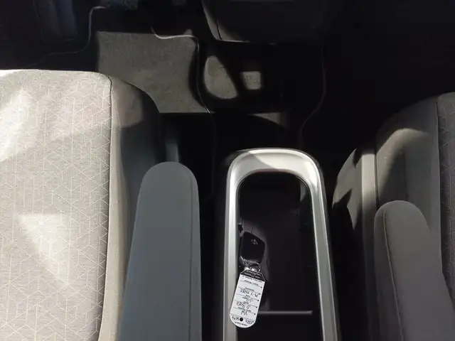 Volkswagen Id. Buzz view 13