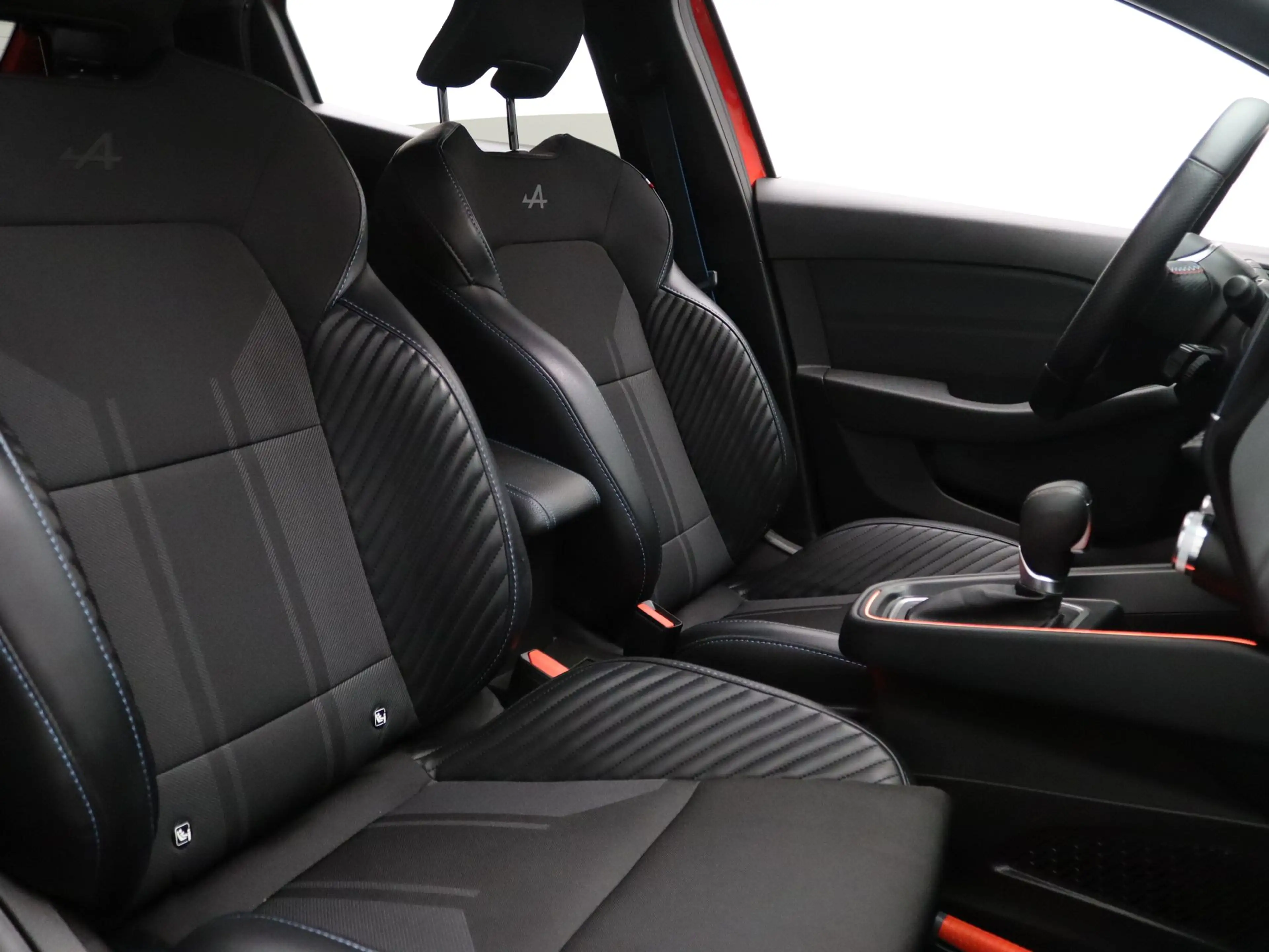 Renault Clio 145pk E-Tech Full Hybrid esprit Alpine BOSE | 360° — photo 33