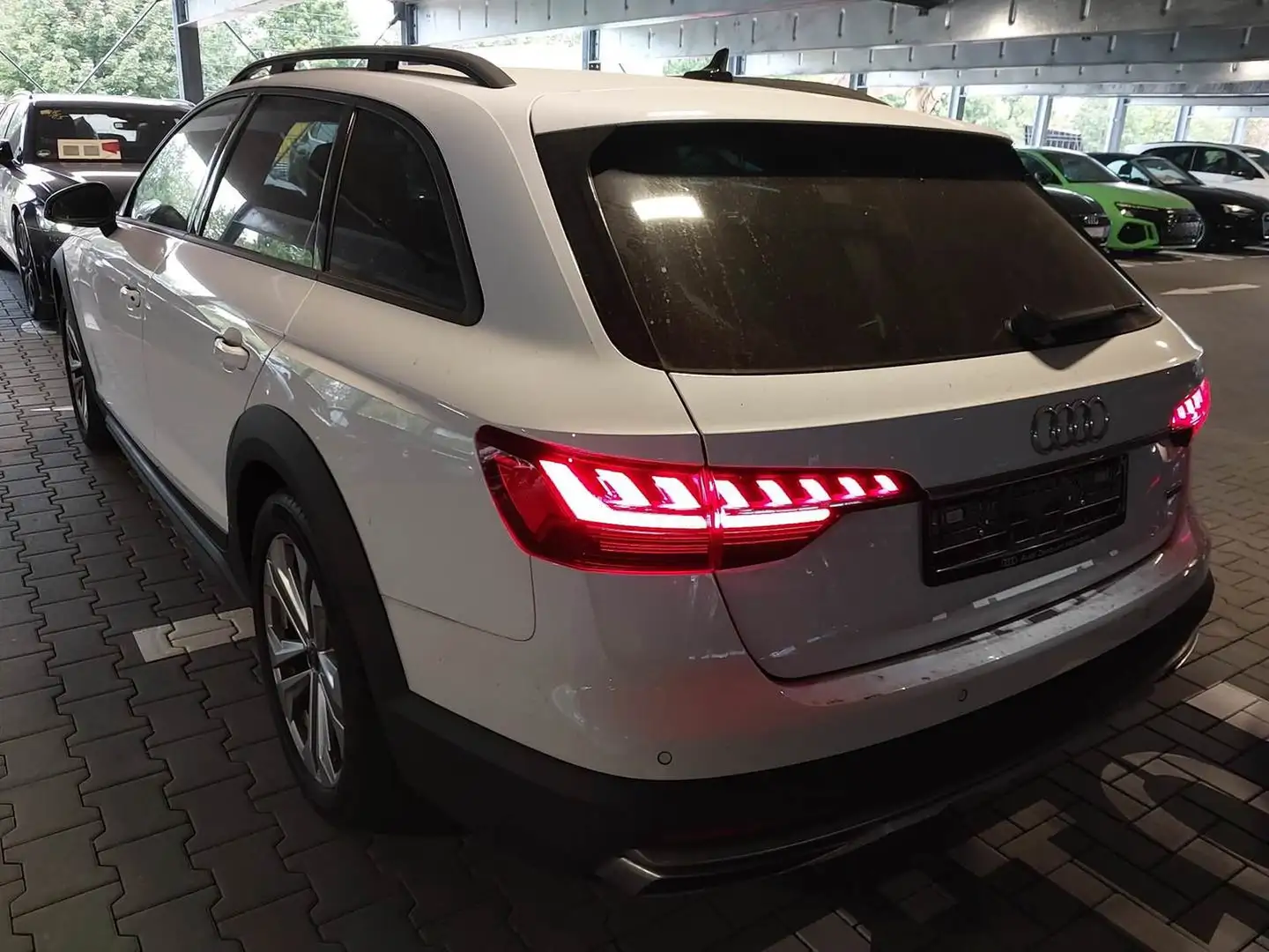 Audi A4 allroad A4 40 TDI Allroad quattro AHK Led Navi RFK Leder 4 Weiß - 2