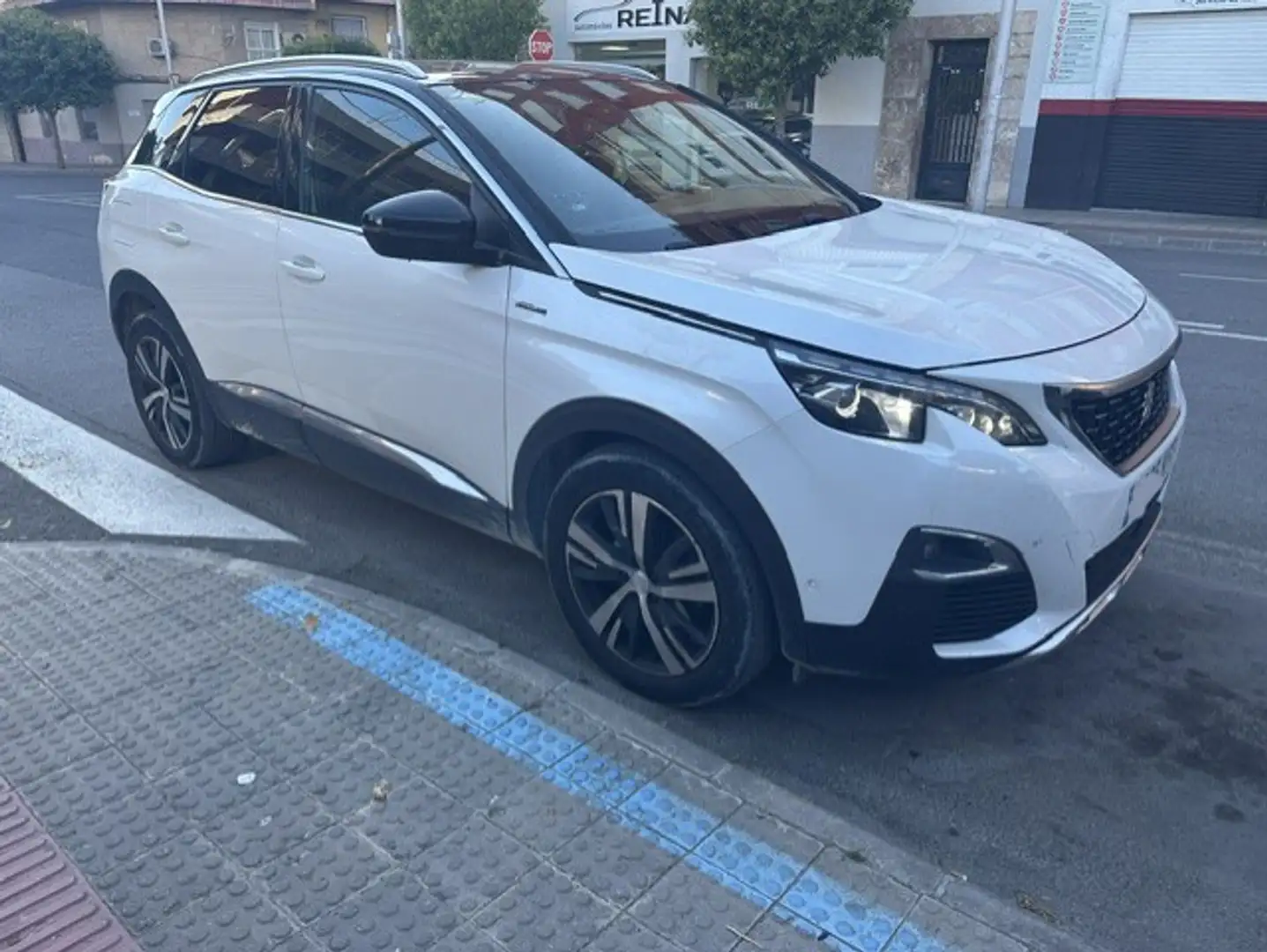 Peugeot 3008 1.5BlueHDi GT Line S&S 130 Blanco - 2
