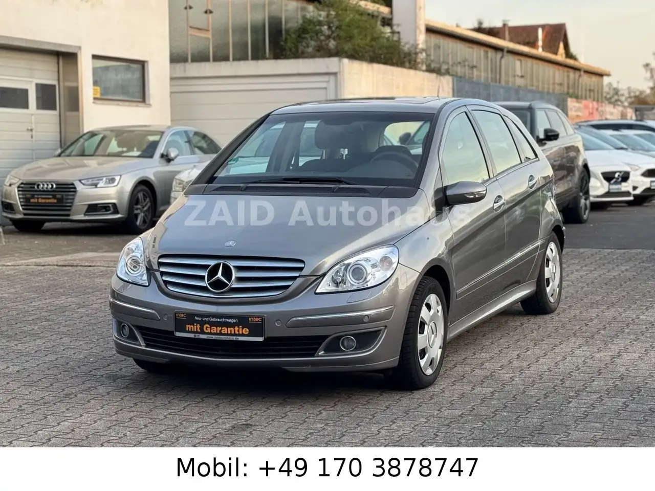 Mercedes-Benz B 200