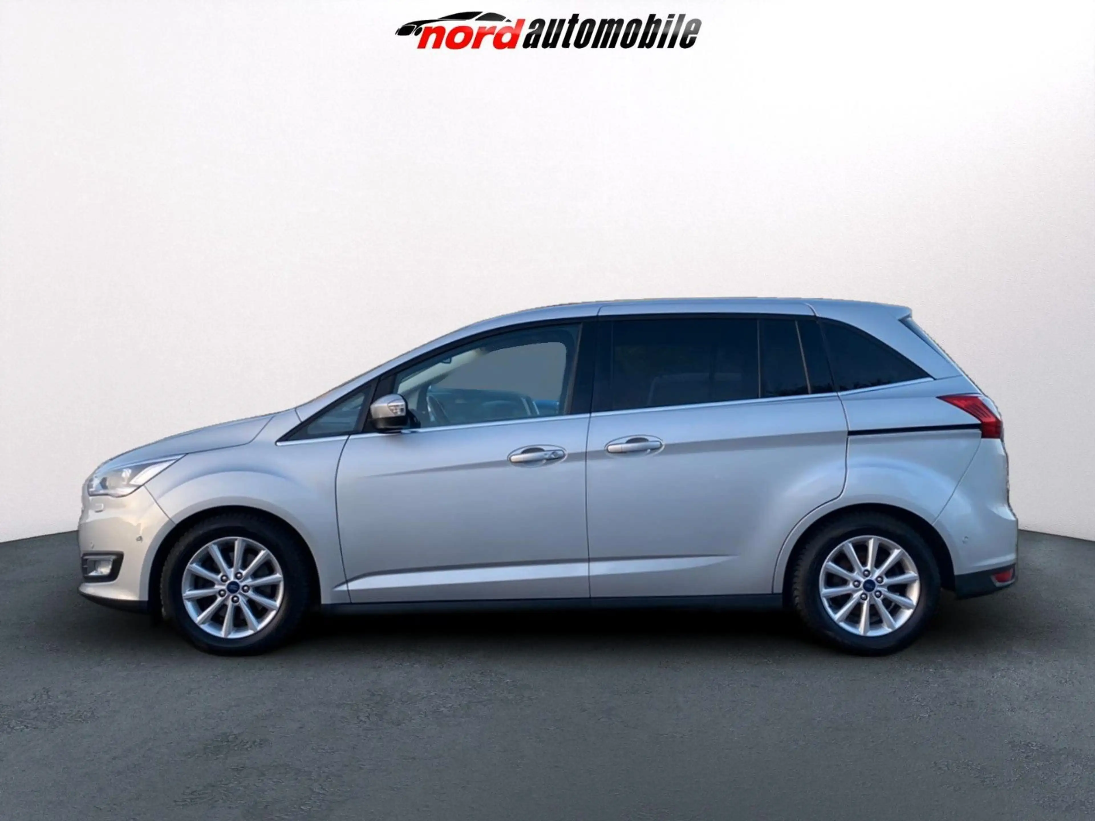 Ford Grand C-Max Titanium |||| Top Ausstattung |||| — photo 2
