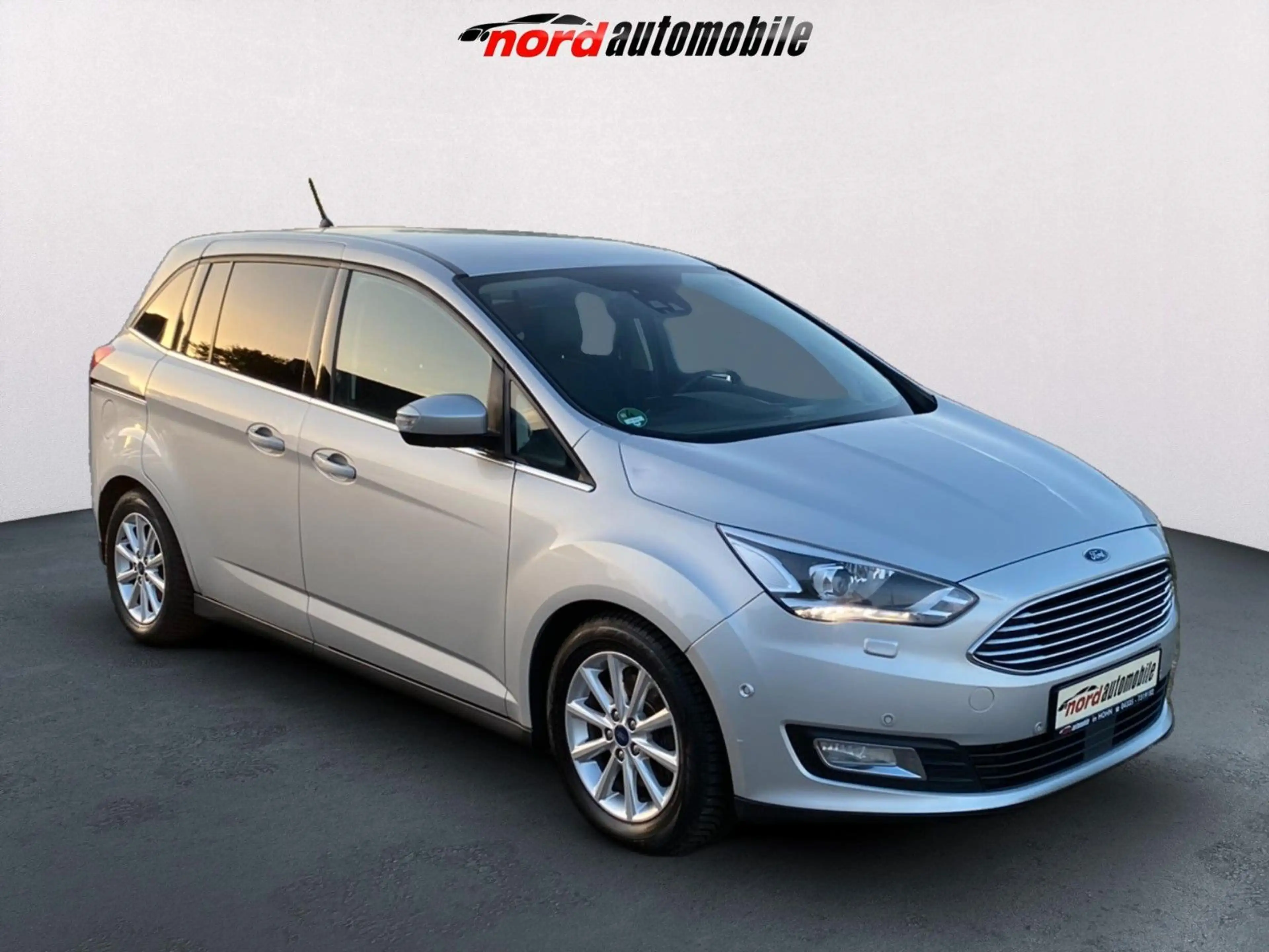 Ford Grand C-Max Titanium |||| Top Ausstattung |||| — photo 7