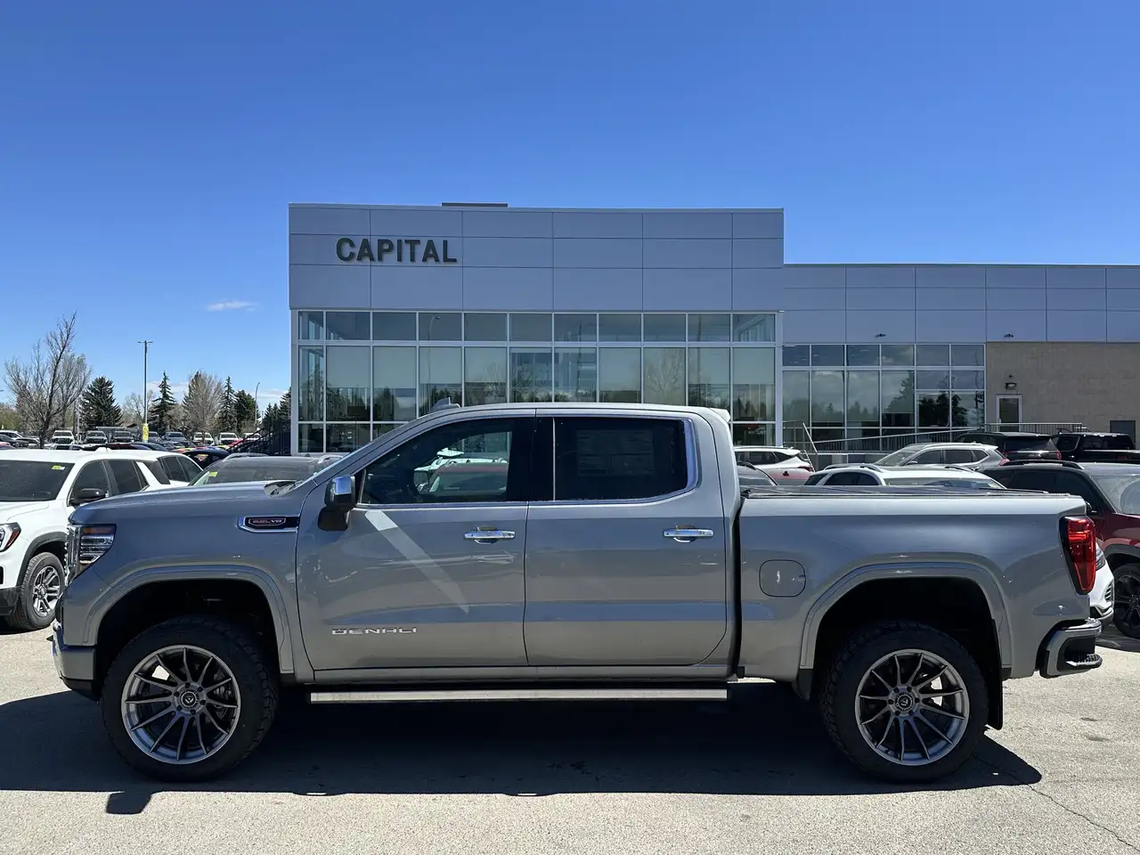 GMC Sierra 1500 снимка GMC Sierra 1500