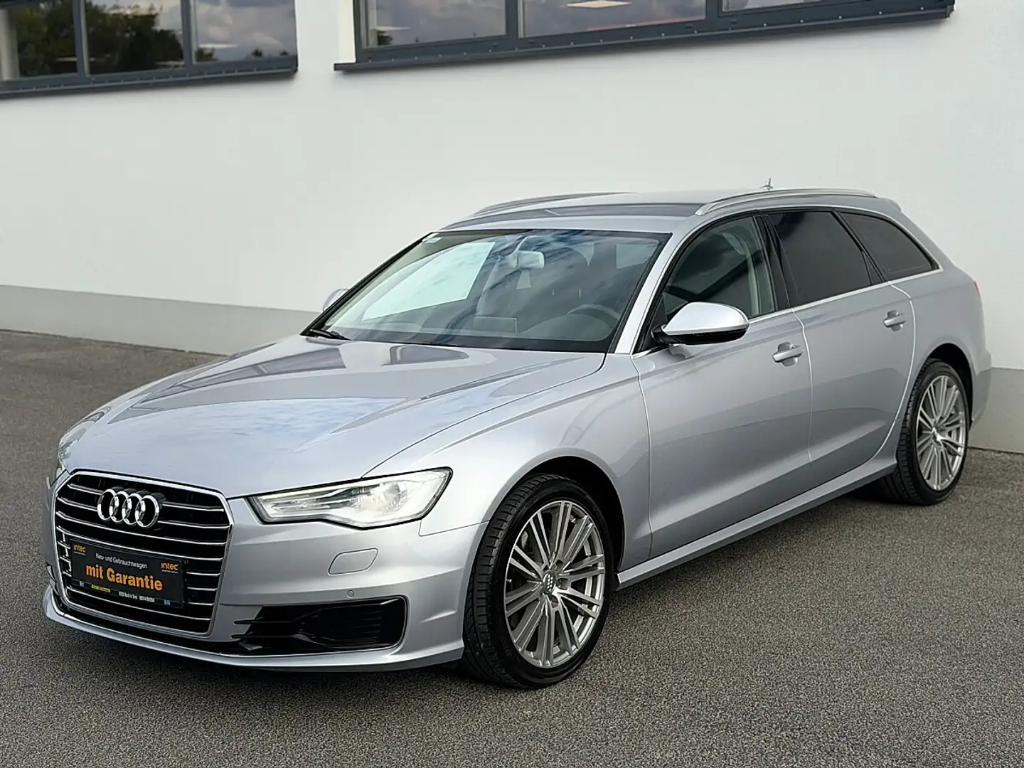 Audi A6 Avant 2,0 TDI ultra 1.Besitz sehr gepflegt Grau - 1