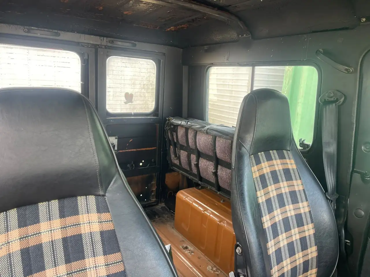 Daihatsu Taft Deluxe 1.6, foto 7