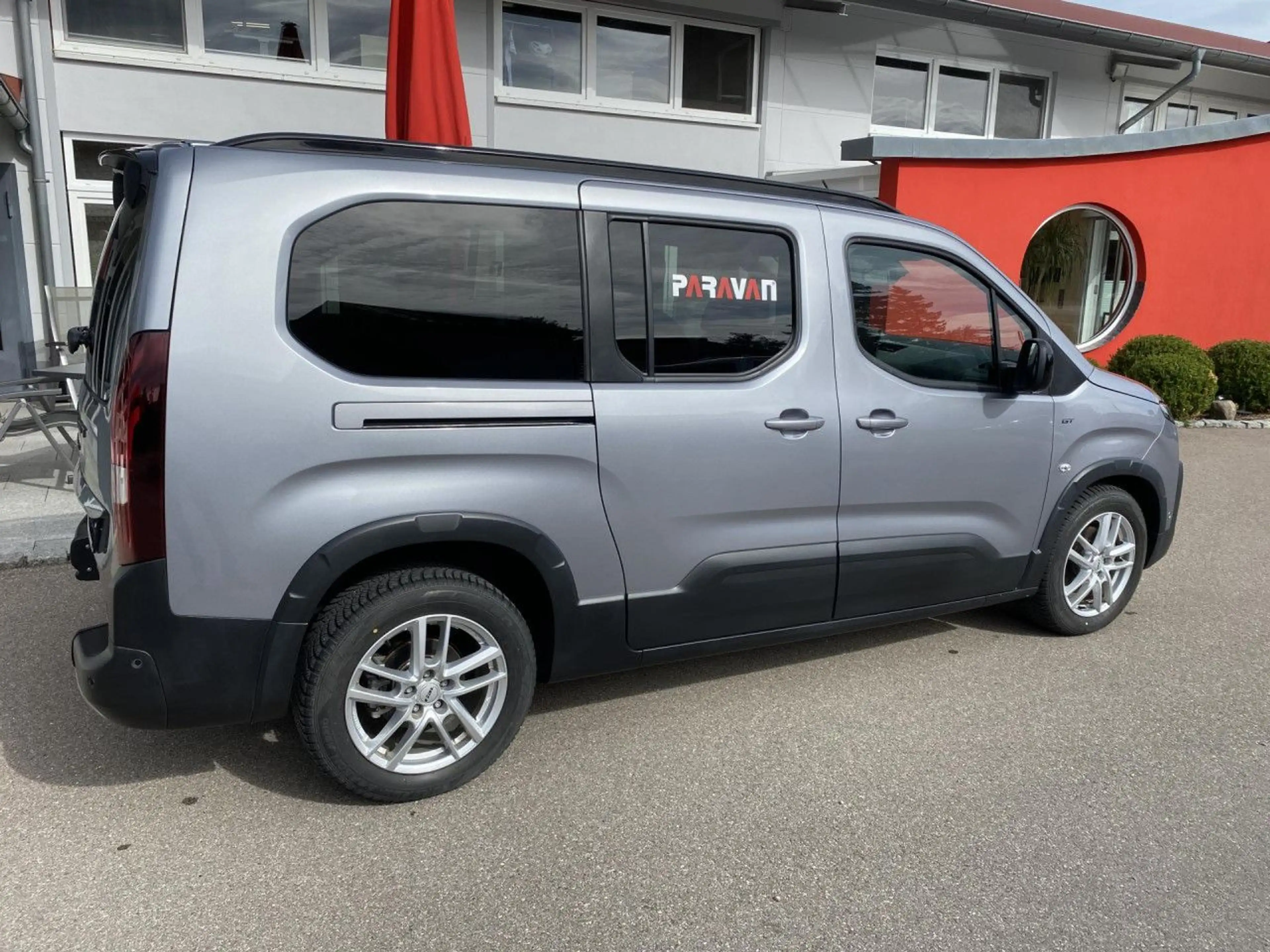 Peugeot Rifter GT L2 Vorführwagen mit Heckeinstieg Navi — photo 6