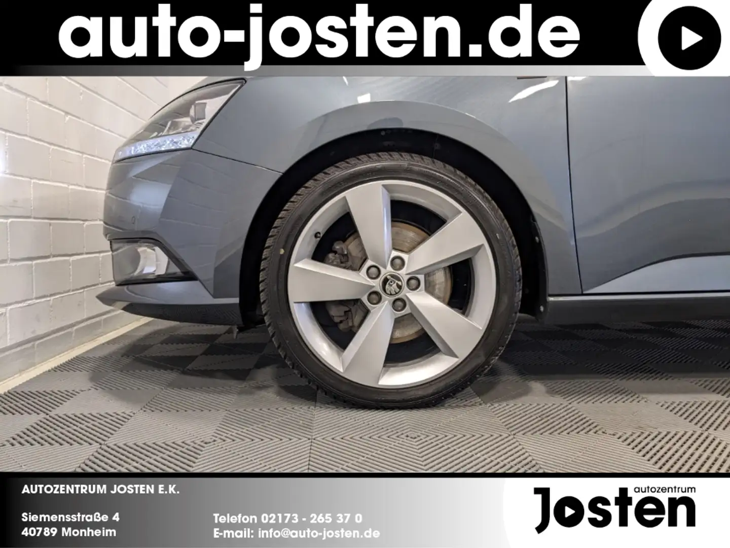 Skoda Fabia Clever Best of 1.0 TSI  ACC PANO AHK NAVI LED Grau - 2
