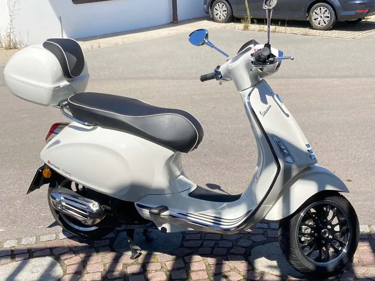 Vespa 125 Sprint Weiß - 2