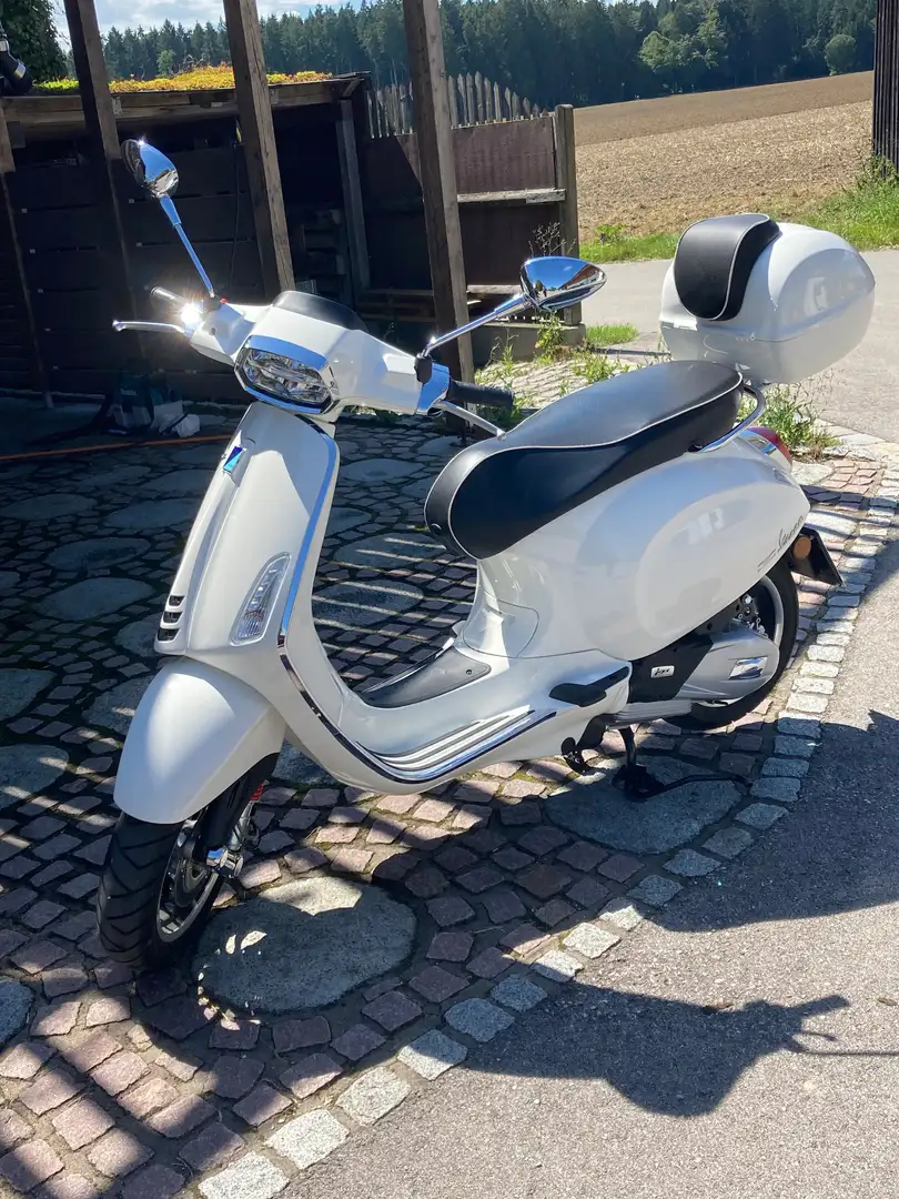 Vespa 125 Sprint Weiß - 1