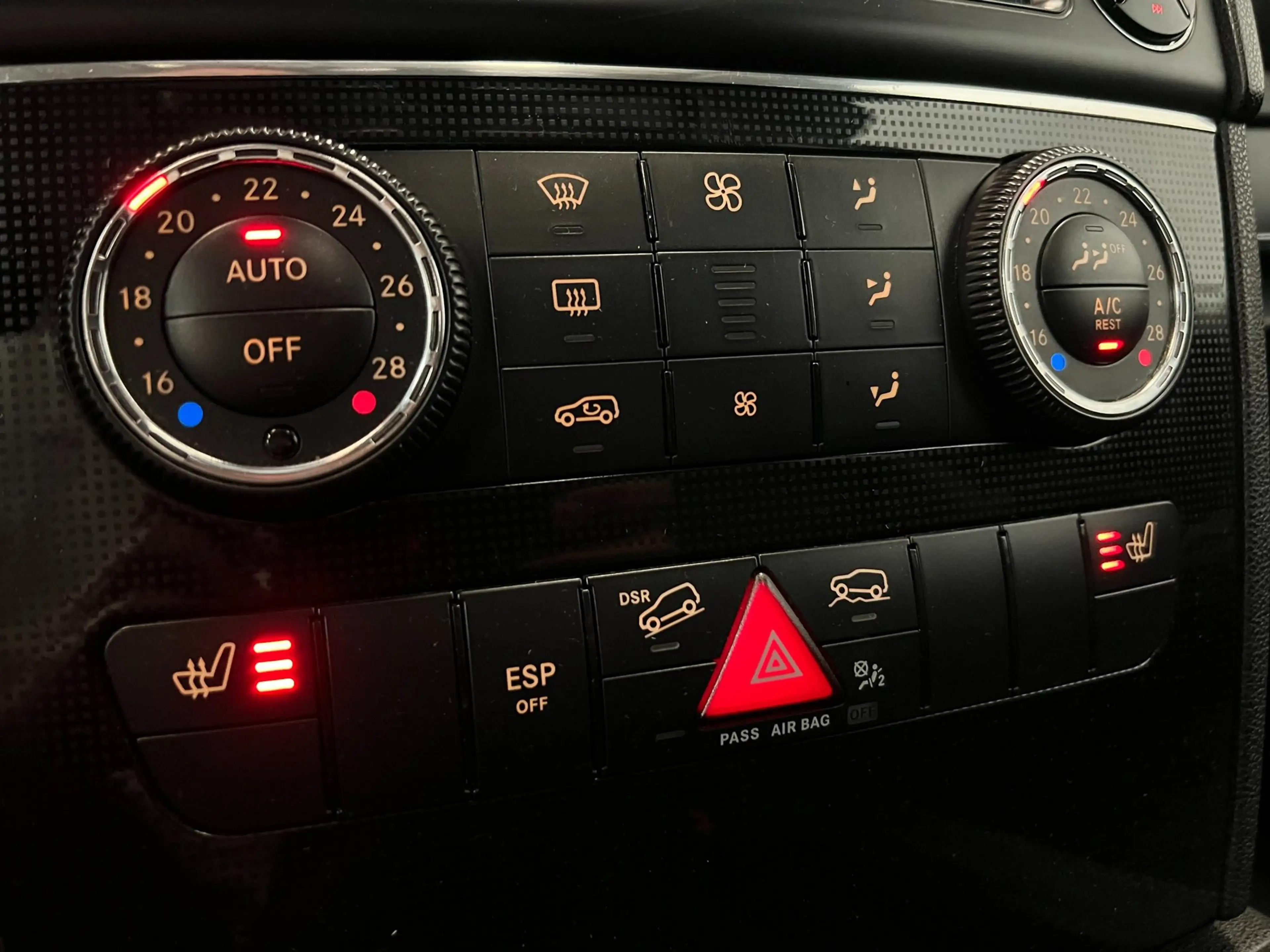 Mercedes-Benz ML 350 M-klasse / AMG / Schuifdak / Harman / Xenon — photo 14