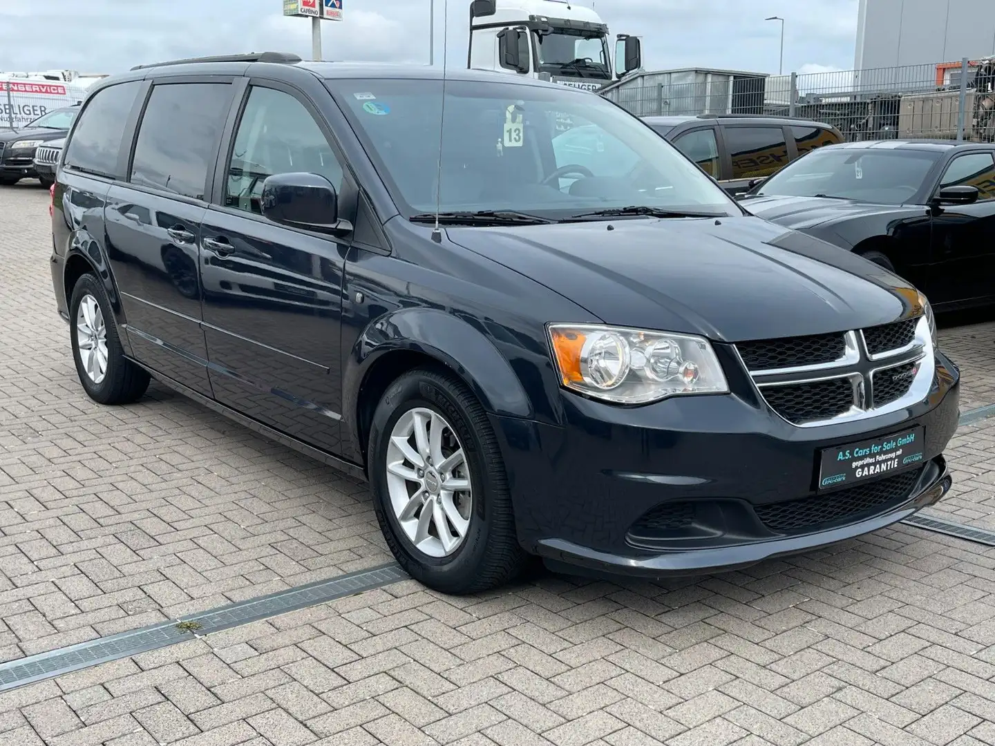 Dodge Grand Caravan *3.6L V6*Navi*LPG*WenigKM*7Sitze Gris - 1