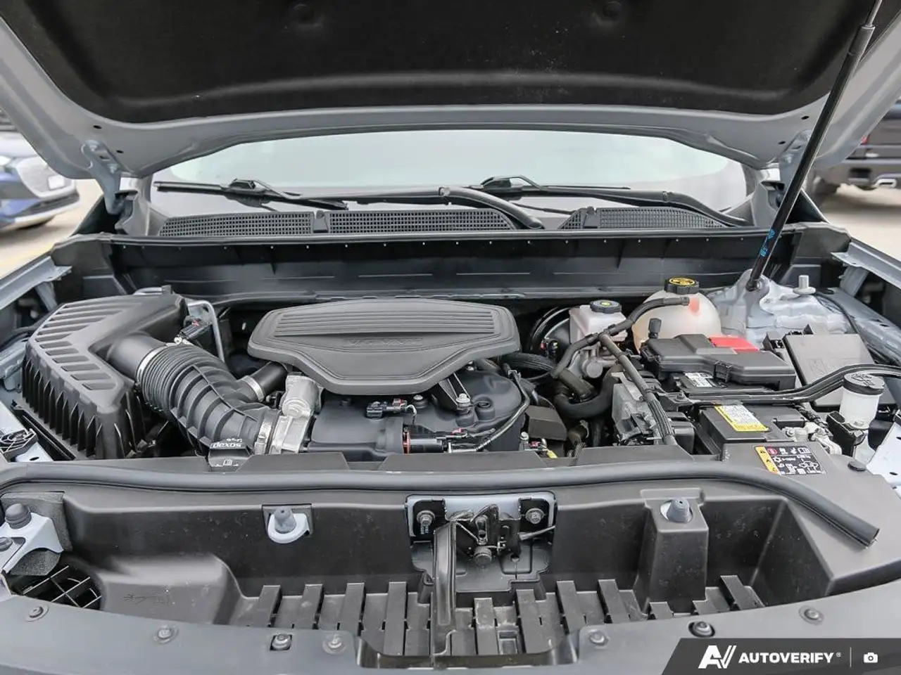GMC Acadia снимка GMC Acadia