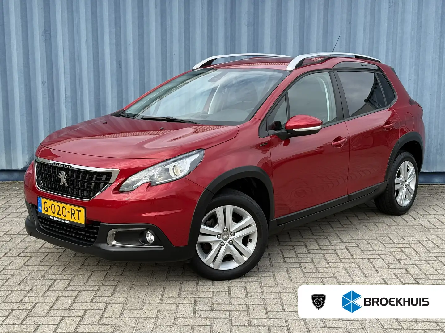 Peugeot 2008 110pk Signature | Airco | Buitenspiegels elektrisc Rouge - 1