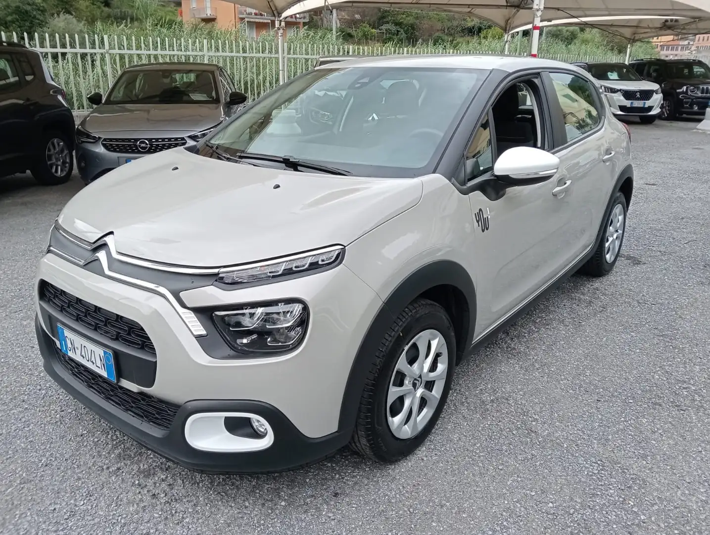 Citroen C3 C3 III 2017 1.2 puretech You! s Beige - 1