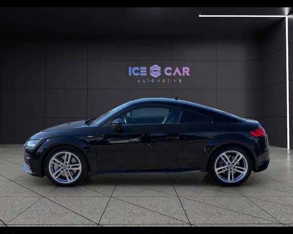 Audi TT view 8