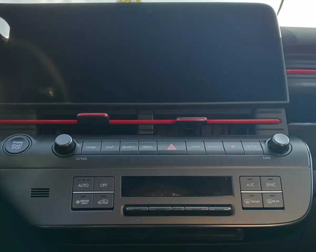 Hyundai KONA MY25 1.0 T-GDI MT 100CV XTech ANCHE GPL CON ROTTAM 21