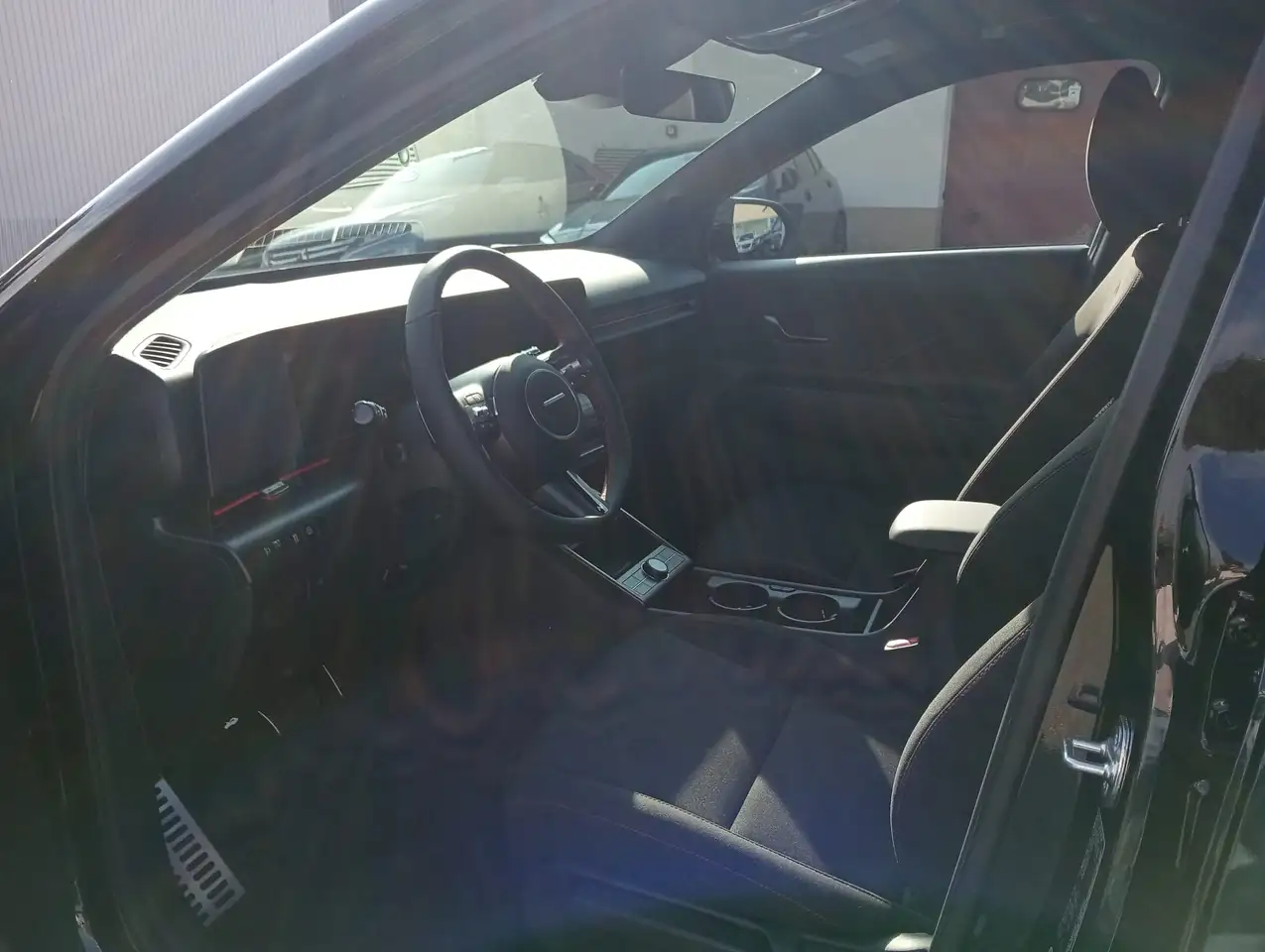 Hyundai KONA MY25 1.0 T-GDI MT 100CV XTech ANCHE GPL CON ROTTAM 18
