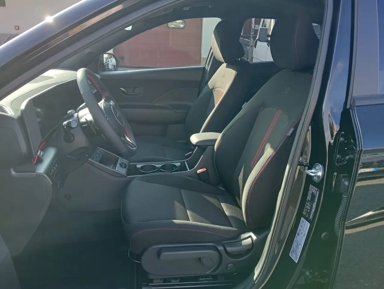 Hyundai KONA MY25 1.0 T-GDI MT 100CV XTech ANCHE GPL CON ROTTAM 15