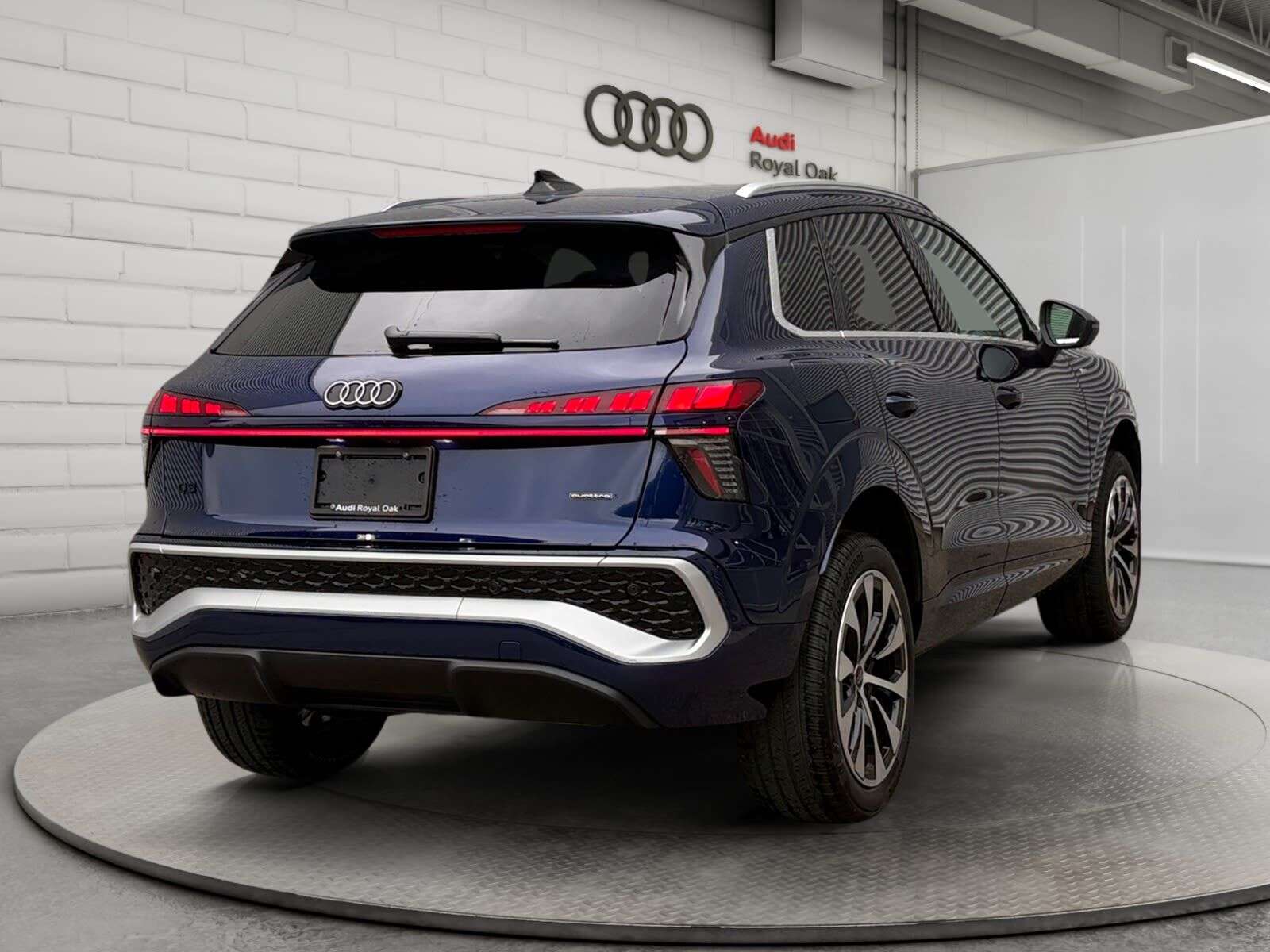 2026 Audi Q3 Technik | Ex-Demo — photo 1