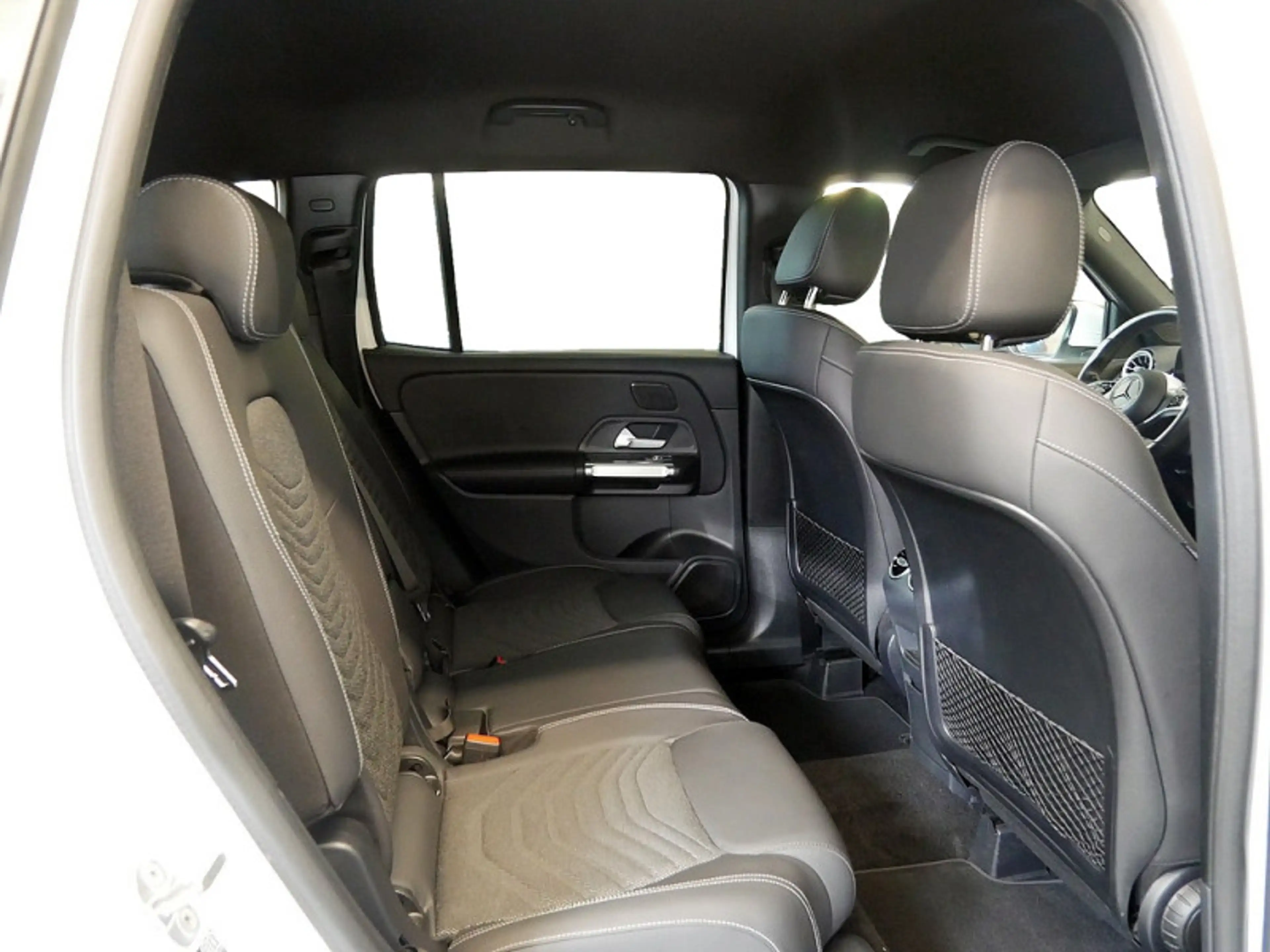 Mercedes-Benz GLB 220 d 4M , PROGRESSIVE MULTI AHK KAMERA SPUR — photo 7
