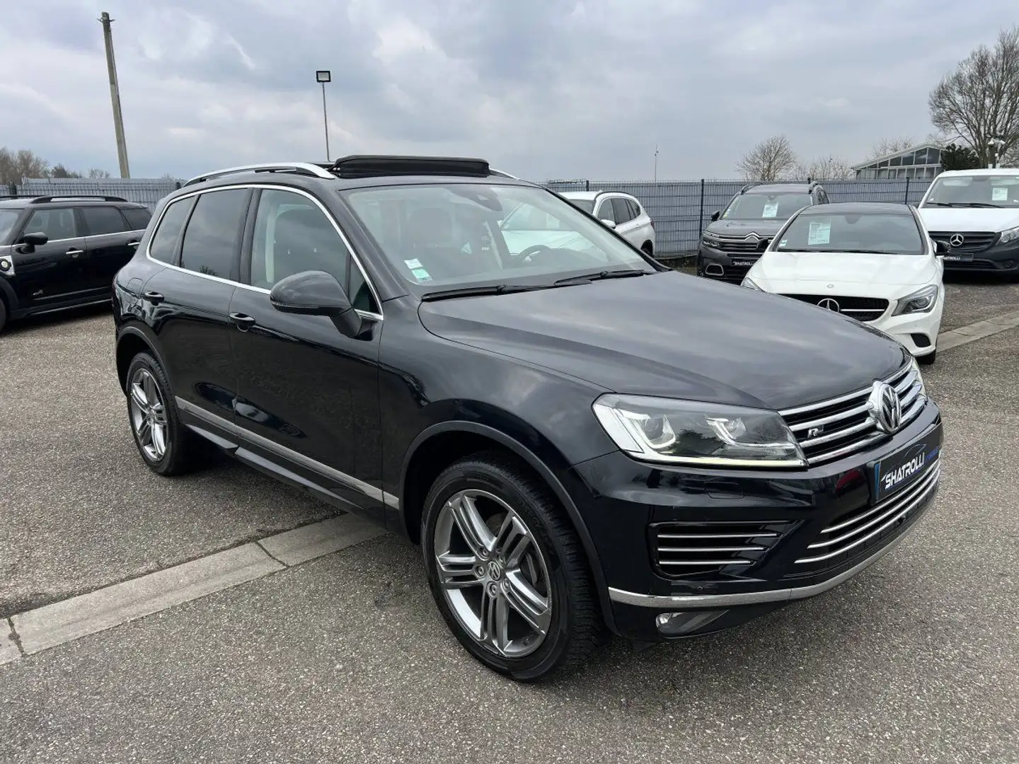 Volkswagen Touareg II 3.0 V6 TDI 262 R-Line 4Motion Tiptronic Caméra3 Černá - 2