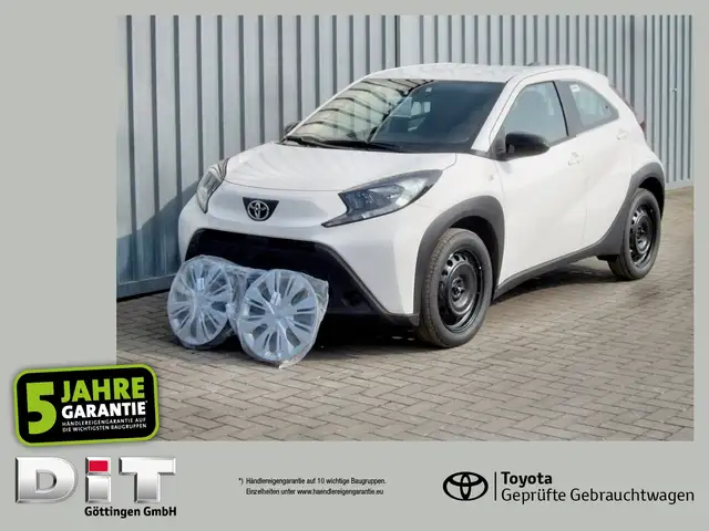 Toyota Aygo 1.0 Play CVT Klimaanlage, FLA SpurH KAM ACC