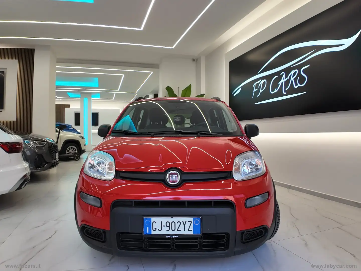 Fiat Panda CITY CROSS 1.0 FireFly S&S Hybrid Rouge - 2