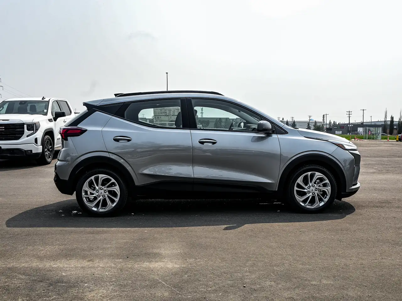 Chevrolet Bolt photo Chevrolet Bolt