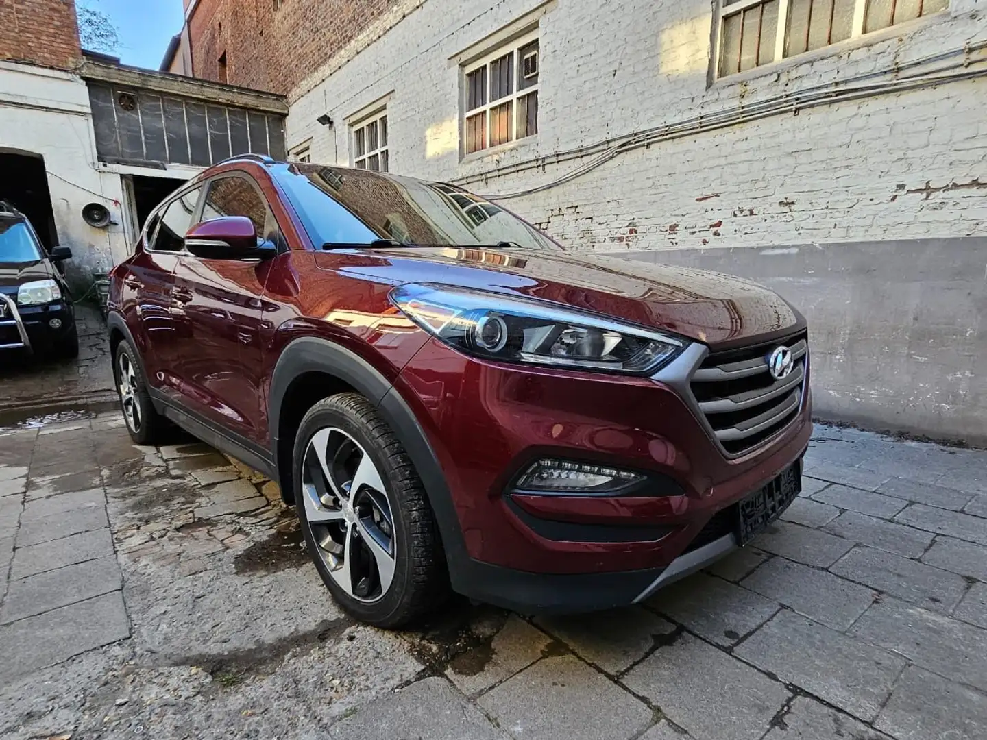Hyundai TUCSON Export only Out side - 2
