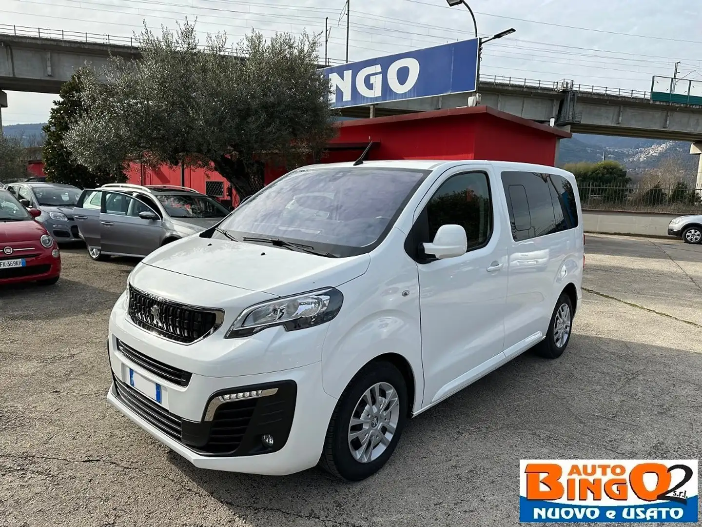Peugeot Traveller 1.5HDI 102CV 9 POSTI - 2020 +iva Beyaz - 1