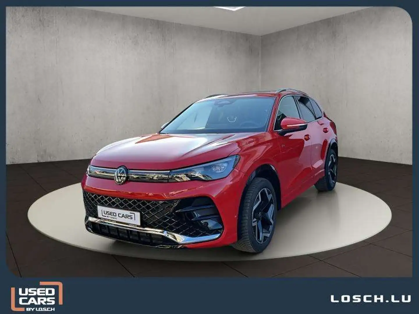 Volkswagen Tiguan R-Line+DSG+4M+Pano+AHK Rood - 1