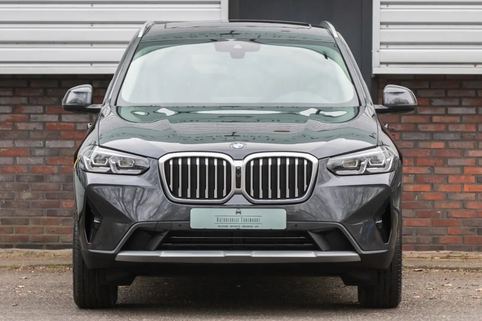 BMW X3 xDrive 20i Mild Hybrid Grijs - 1