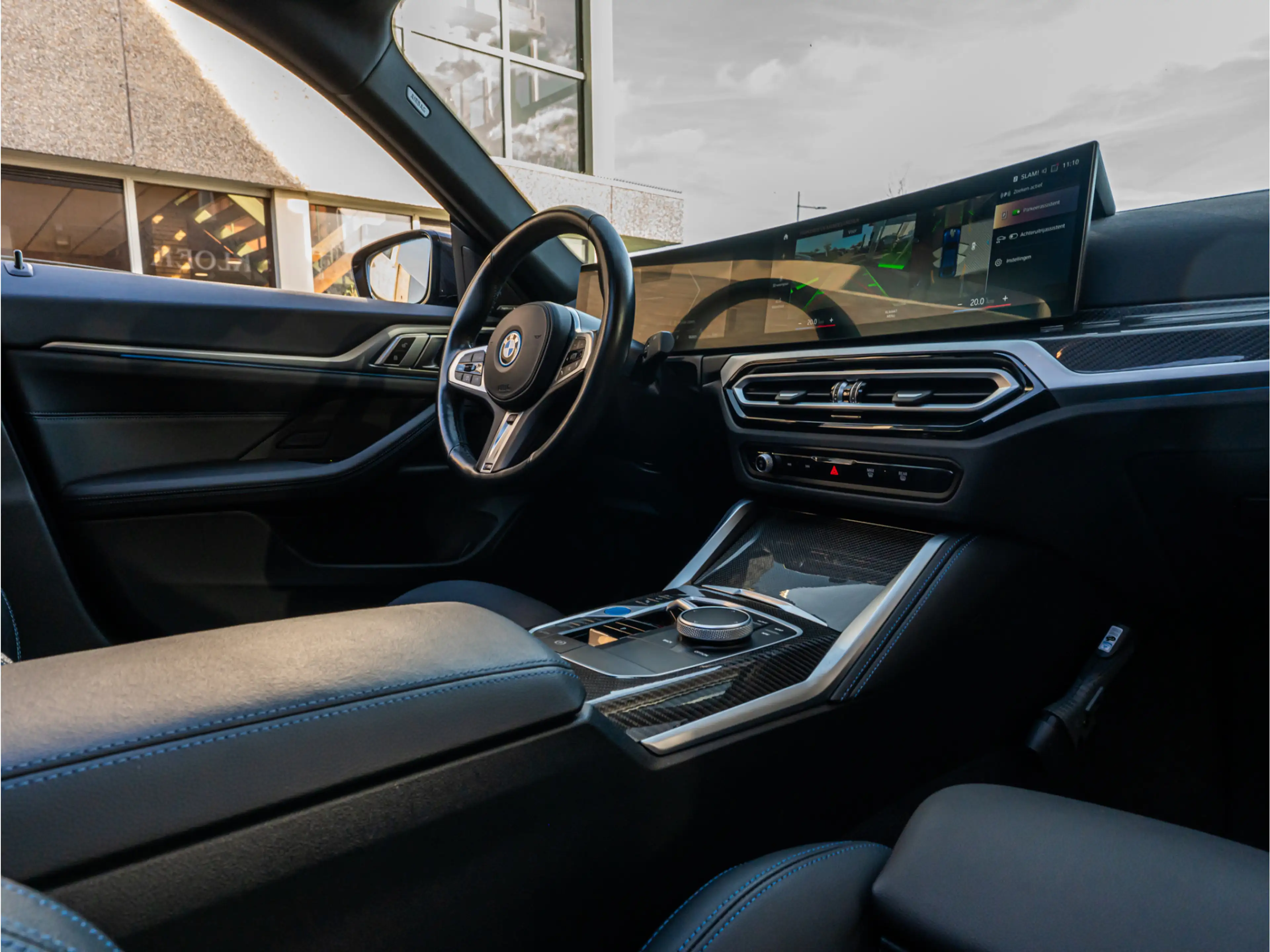 BMW i4 eDrive40 High Exe 84 kWh M-Sport PANO HUD CAMERA H — photo 21
