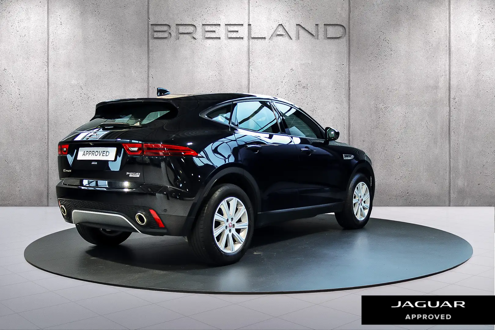Jaguar E-Pace 2.0 P200 AWD S | Panoramadak Zwart - 2