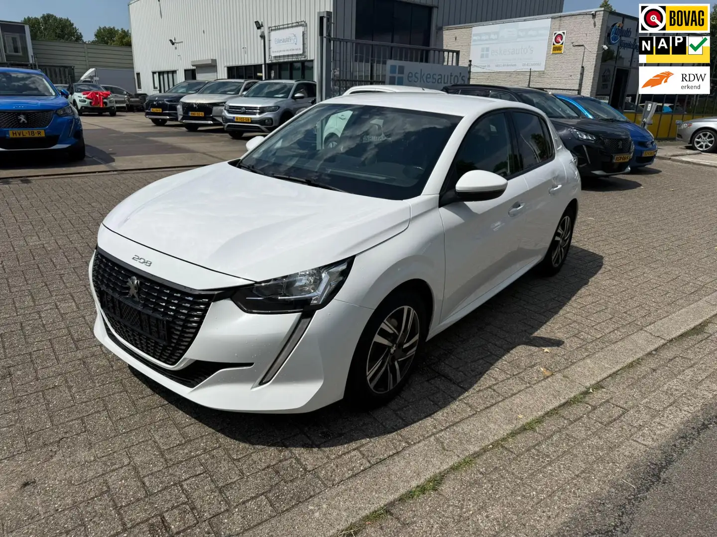 Peugeot 208 1.2 PureTech Allure, Navi, 12 mnd Garantie Bianco - 1