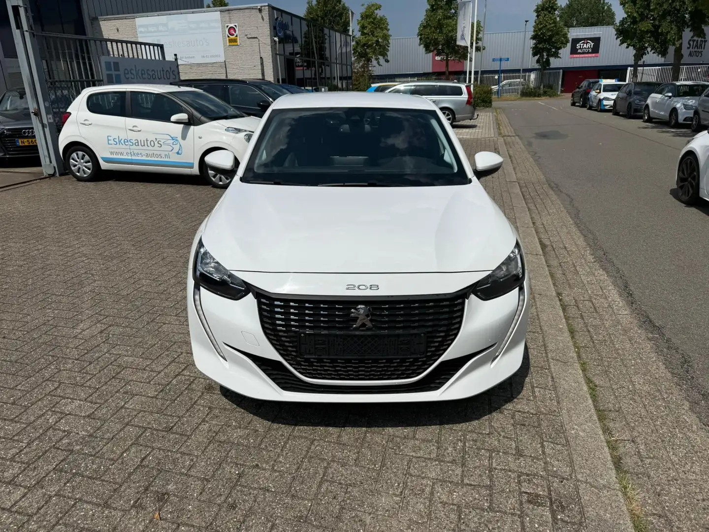 Peugeot 208 1.2 PureTech Allure, Navi, 12 mnd Garantie Bianco - 2