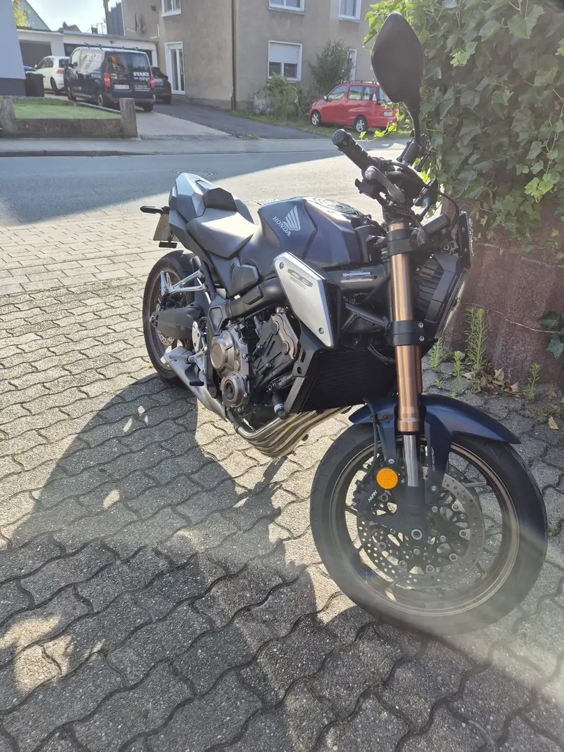 Honda CB 650 R Blau - 1