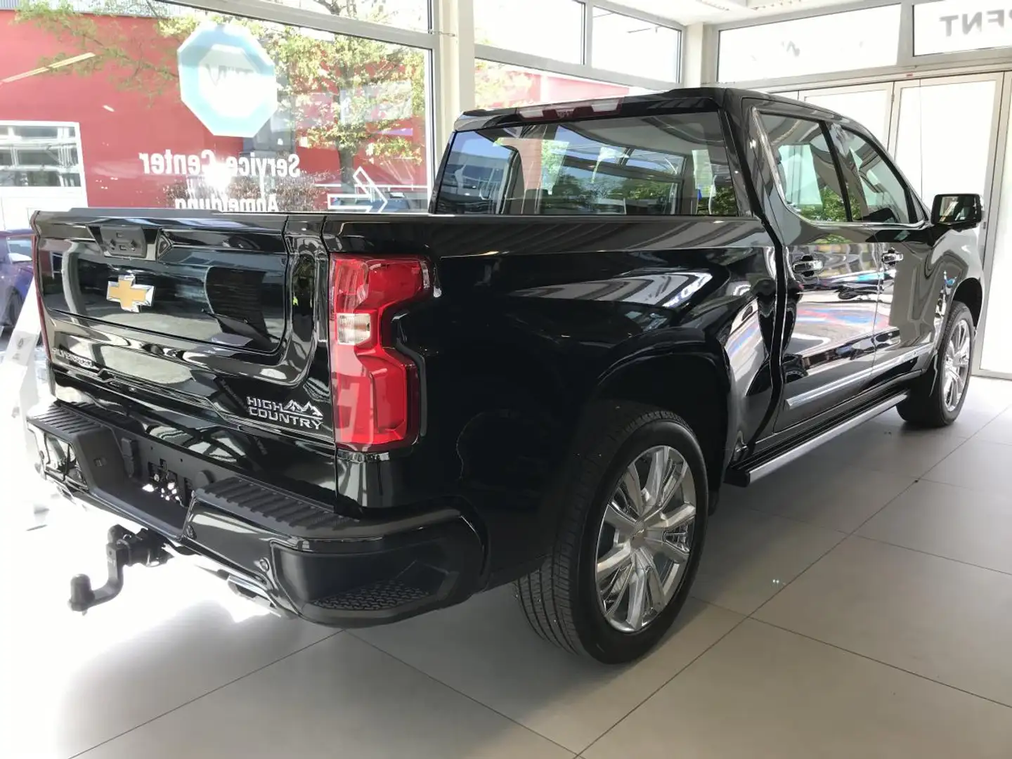 Chevrolet Silverado 1500 High Country 6.2 V8 LPG Schwarz - 2