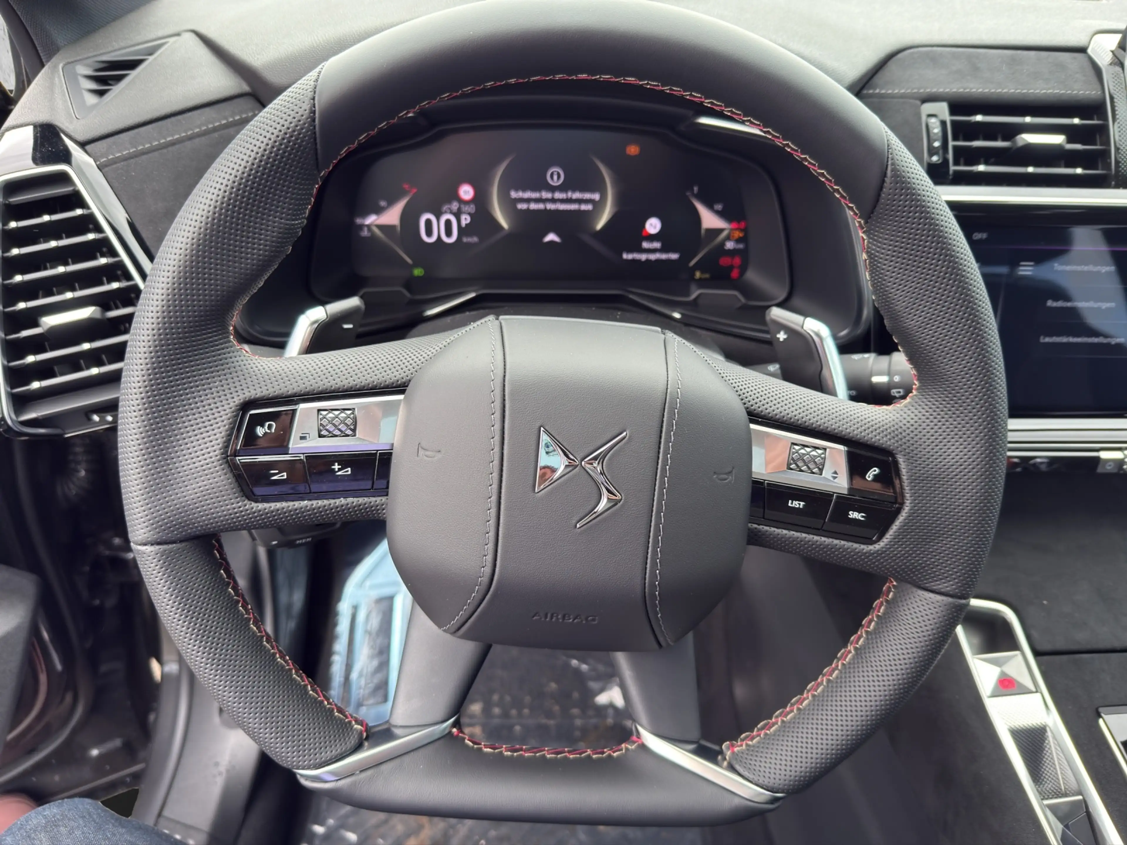 DS Automobiles DS 7 1.5 BlueHDi 130 FAP Pallas +Kam.+LED+SHZ — photo 12