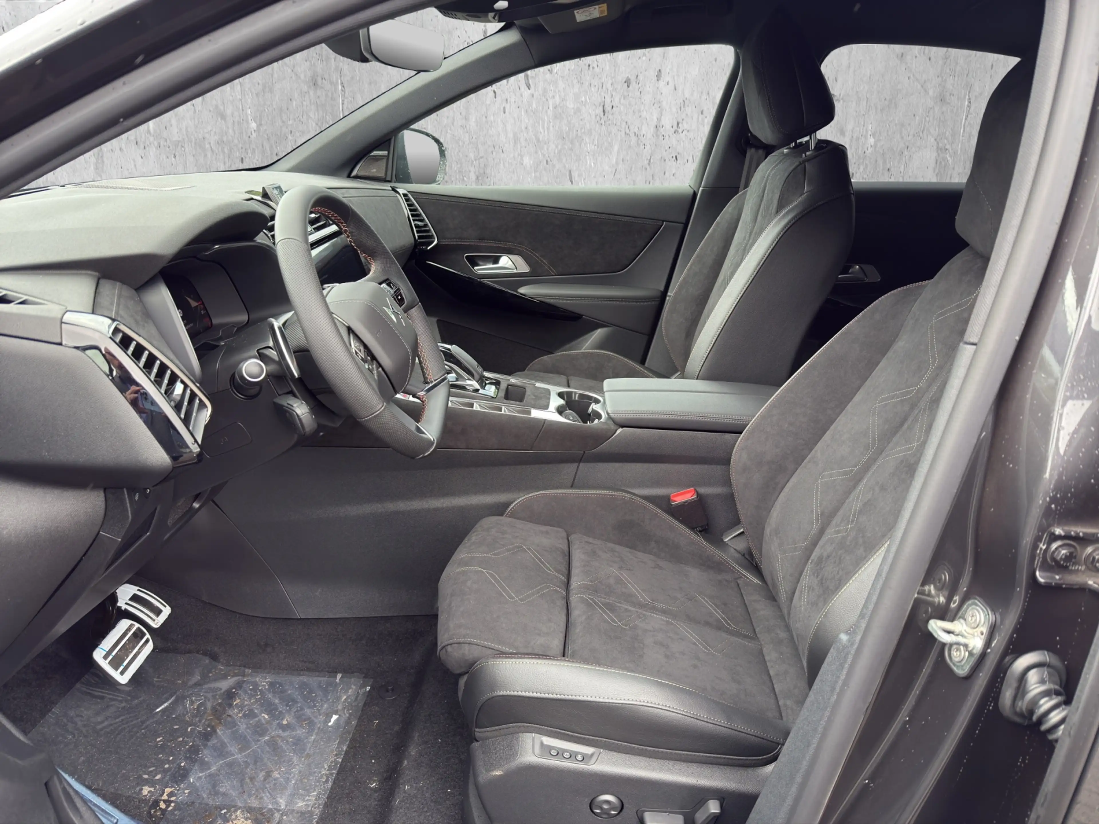 DS Automobiles DS 7 1.5 BlueHDi 130 FAP Pallas +Kam.+LED+SHZ — photo 11