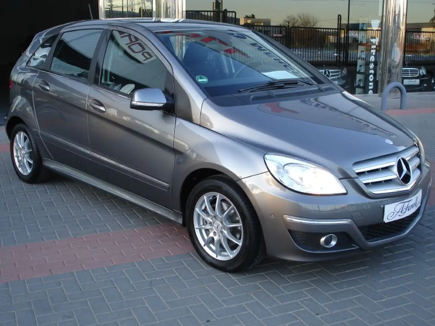 Mercedes-Benz B 180 180CDI Sport Edition Braun - 1