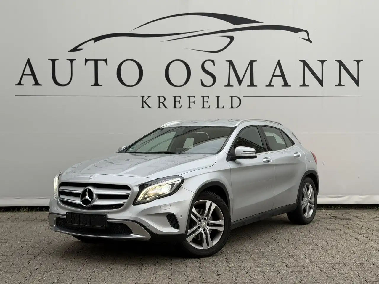 Mercedes-Benz GLA 250