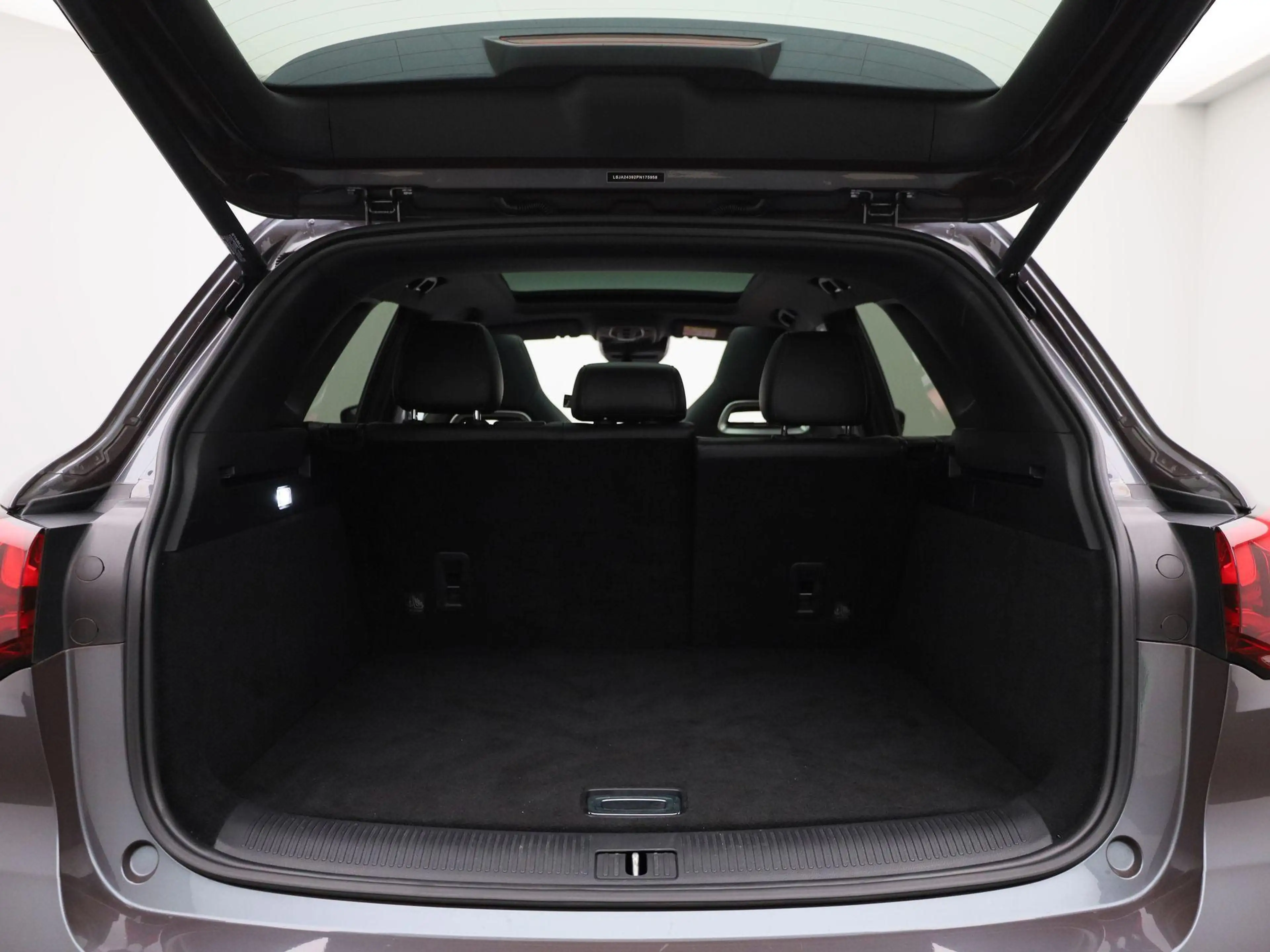 MG EHS 1.5 TGDI PHEV Aut. Luxury | Leder | Panoramadak | — photo 15