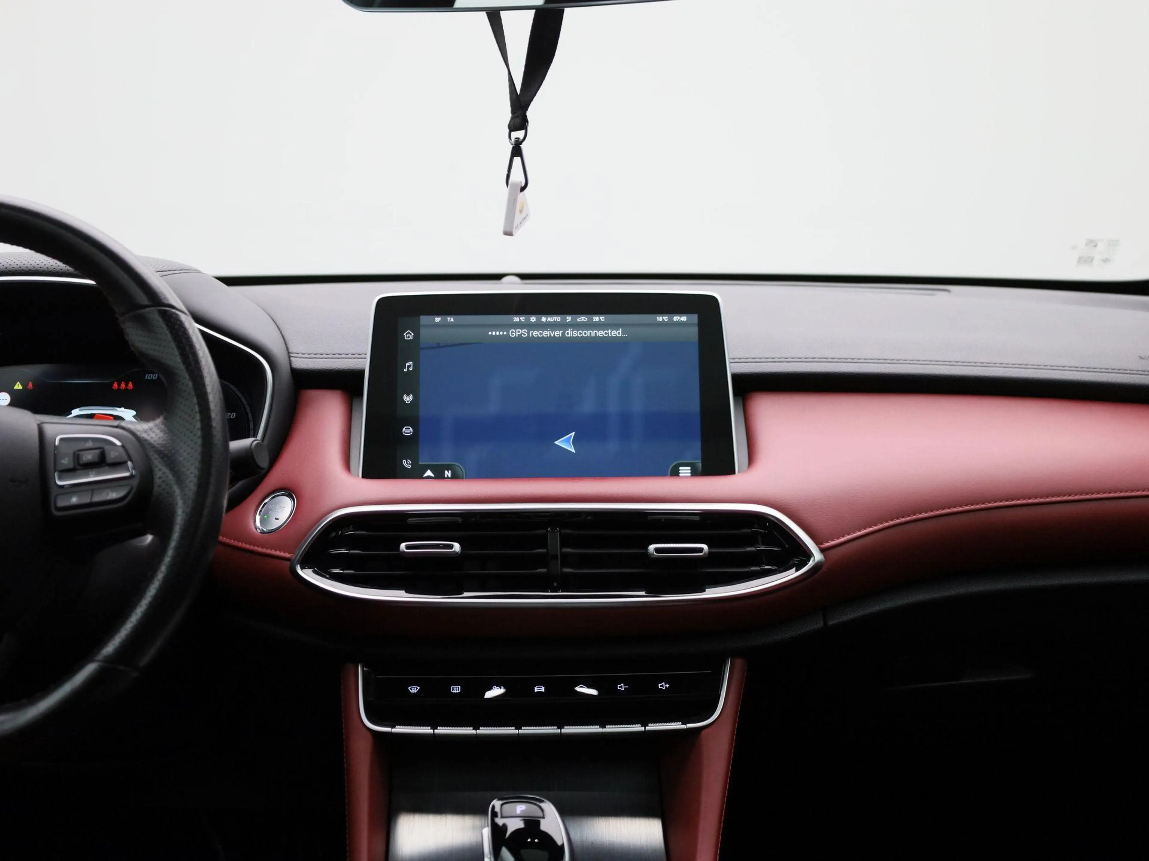 MG EHS 1.5 TGDI PHEV Aut. Luxury | Leder | Panoramadak | — photo 10